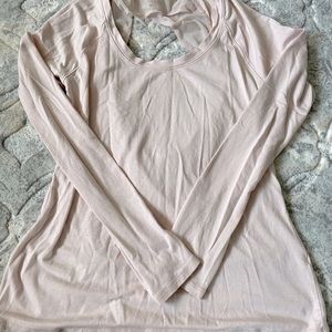 Calia by Carrie Underwood long Sleeve top